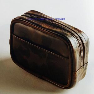 Выкройка кожаной косметички для хранения косметических аксессуаров.