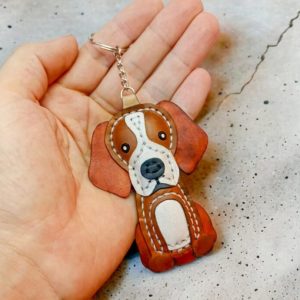 Выкройка для кожаного брелока в форме щенка.