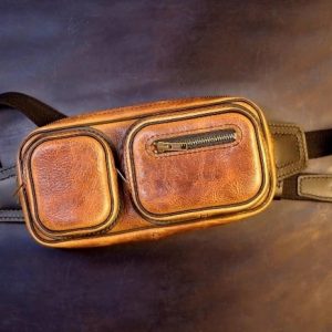 Выкройка мужской поясной сумки через плечо для весны или осени.