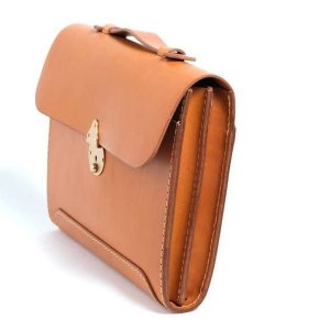 Выкройка классического тонкого кожаного портфеля для документов.