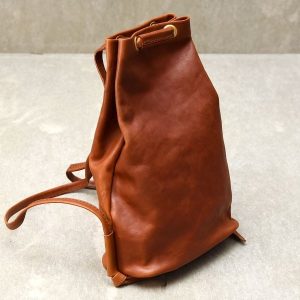 Выкройка маленького рюкзака на завязках.