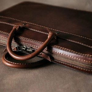 Выкройка кожаной сумки для ноутбука и документов (сумка-портфель).