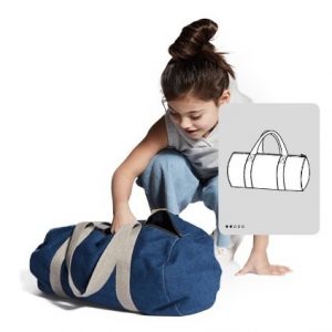 Выкройка небольшой тканевой спортивной сумки в форме цилиндра.