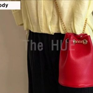 Выкройка женской кожаной сумки-ведра.