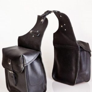 Выкройка кожаной мотосумки-органайзера с двумя карманами на одной основе.