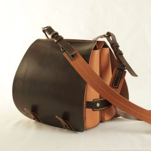 Выкройка кожаной седельной сумки.