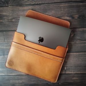 Выкройка кожаного чехла для MacBook Air или папки для документов.