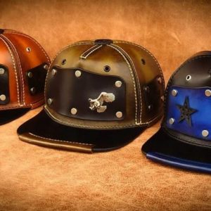 Выкройка кожаной бейсболки с прямым козырьком.