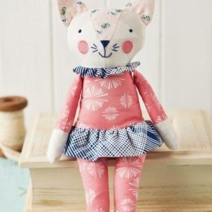 Выкройка мягкой игрушки в виде кота из ткани