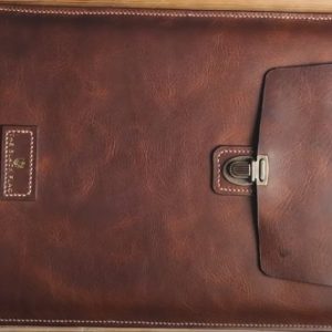 Выкройка кожаного чехла-конверта для Apple MacBook.