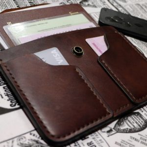 Выкройка кожаной визитницы для автодокументов.