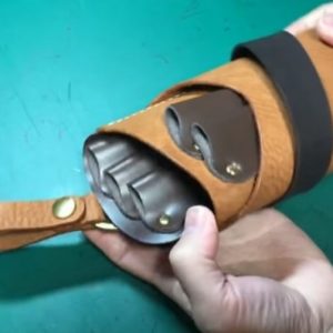 Выкройка небольшой кожаной кобуры для парикмахерских инструментов.