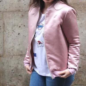 Выкройка для женской летней куртки-бомбера из ткани