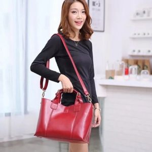 Выкройка женской кожаной сумки-тоут.