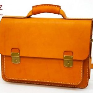 Выкройка кожаного мужского портфеля для документов.