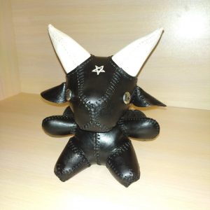 Выкройка кожаной игрушки быка-дьявола (BaphometDoll).