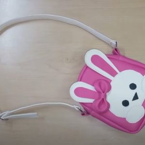 Схема для пошива детского кожаного рюкзака в форме зайца