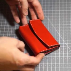 Выкройка компактной кожаной визитницы.