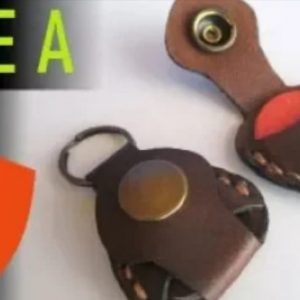 Схема для пошива кожаного чехла для медиатора, демонстрирующая детали и формы.
