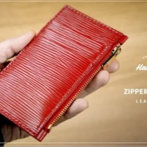 Выкройка кожаной визитницы на молнии.