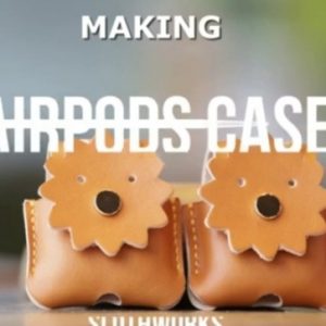 Выкройка кожаного чехла для AirPods с декоративной аппликацией.