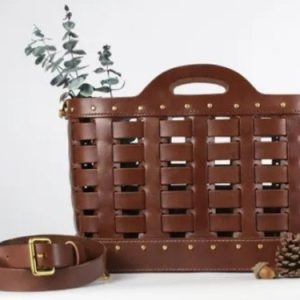 Выкройка кожаной плетеной сумки для магазина.