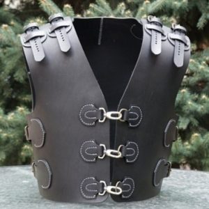 Выкройка мотоциклетного жилета из кожи.