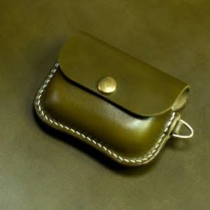 Выкройка кожаного чехла для Apple AirPods Pro.