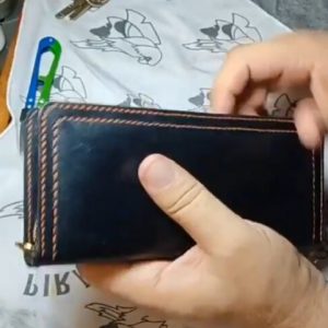 Выкройка кожаного длинного кошелька или клатча на молнии.