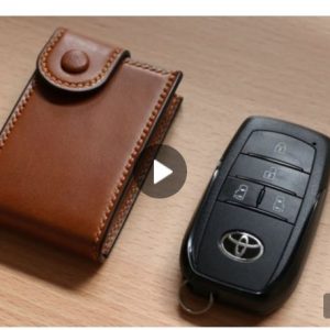 Выкройка кожаного чехла/брелока для брелка марки Toyota.