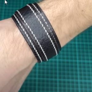 Выкройка кожаного браслета на руку.