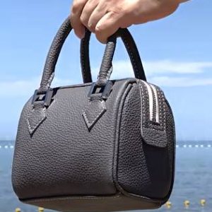 Выкройка маленькой женской сумочки Mini Women Boston