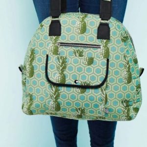 Выкройка небольшой женской дорожной или спортивной сумки.