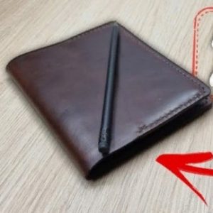 Выкройка для изготовления кожаной обложки для небольшого ежедневника.