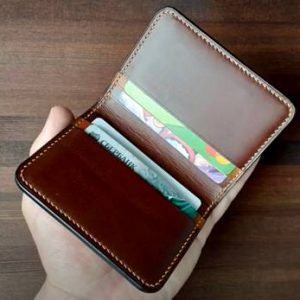 Выкройка двойного кожаного кошелька для карточек.