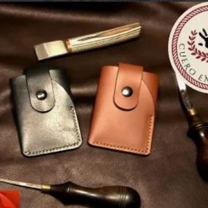 Выкройка кожаной визитницы с ремешком на пуговице