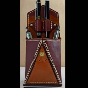 Выкройка кожаного органайзера для стола.