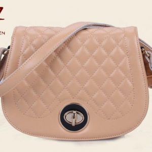 Выкройка женской сумки через плечо из кожи или экокожи.