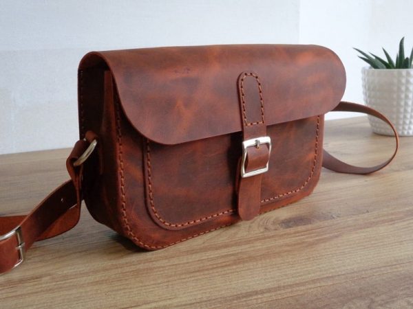 Кожаная сумка через плечо с узором, модель Satchel Bag.