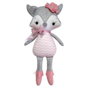 Выкройка мягкой игрушки в виде лисенка из ткани.