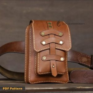 Выкройка небольшого кожаного мессенджера на ремешке.