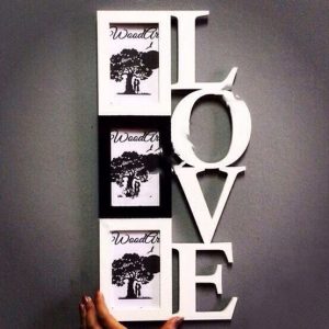 Стильная фоторамка с надписью "Love"