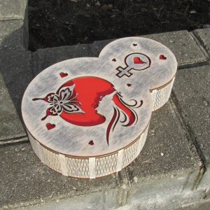 Макет подарочной коробки для 8 марта с лазерной резкой