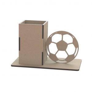 Карандашница в форме футбольного мяча