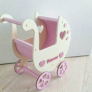 Макет для лазерной резки коляски для кукол с детализированным дизайном и функциональными элементами