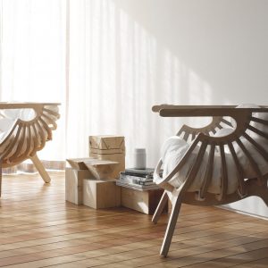 Стильное дизайнерское кресло с уникальной лазерной резкой для современного интерьера