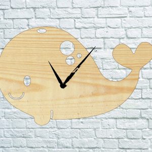 Оригинальные часы в виде кита