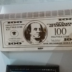 Стильная коробочка 'Доллар' для лазерной резки