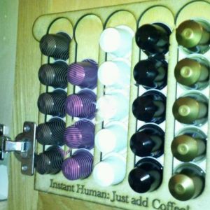 Макет лазерной резки подставки для капсул кофе