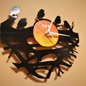 Элегантные настенные часы в форме гнезда с уникальным дизайном